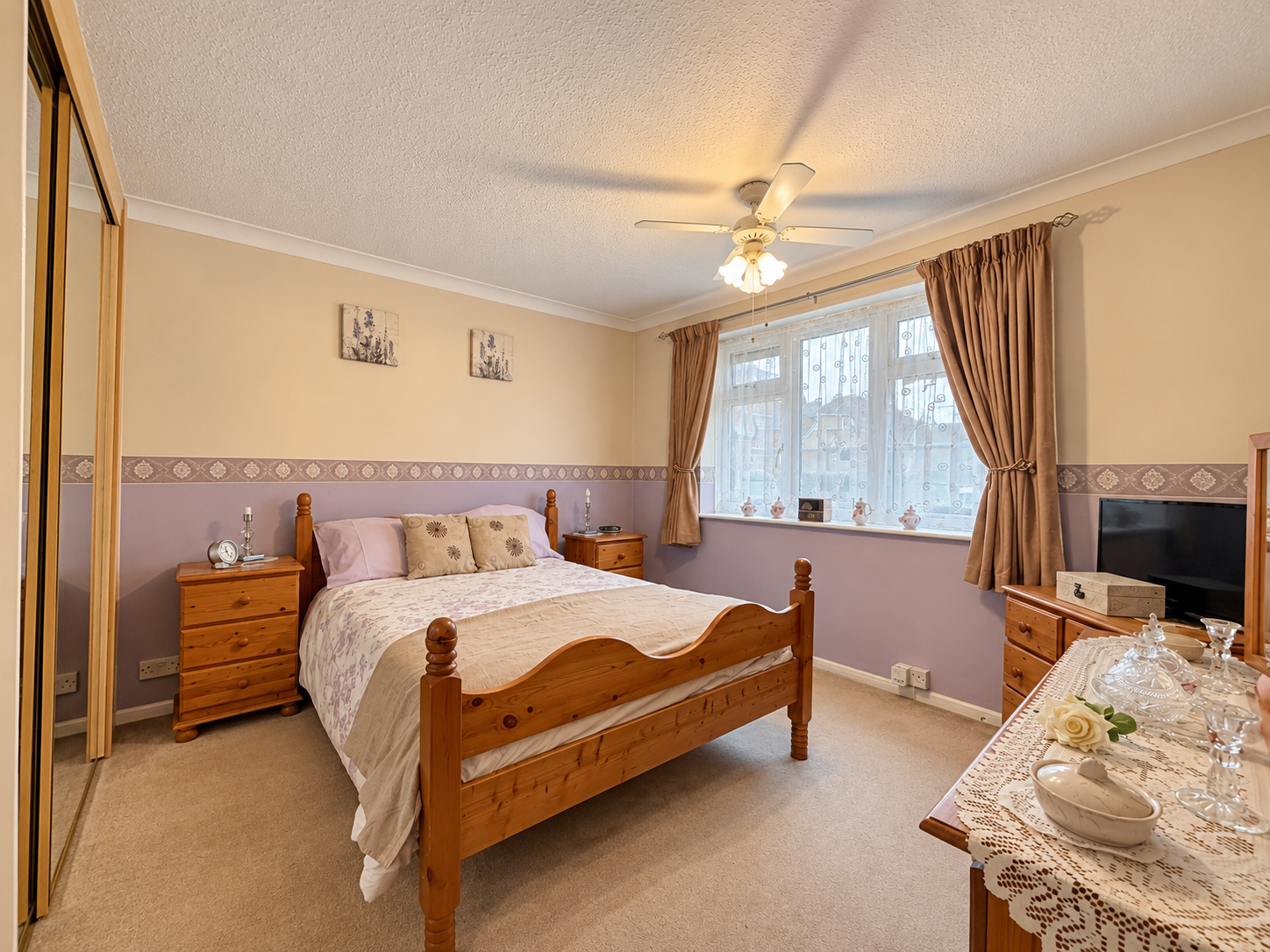 Semi Detached Bungalow for sale in Chatham, Spacious Two Bedroom Semi Detached Bungalow With No Onward Chain - Ballens Road, Lordswood