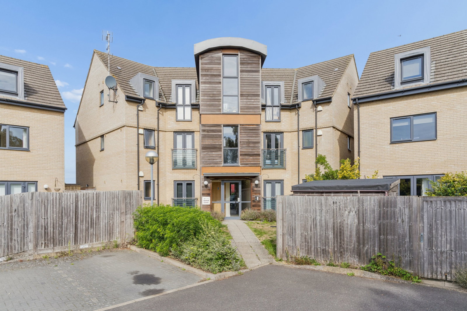 Flat for sale in Baldock, Clothall Corner, Baldock, SG7 6FN