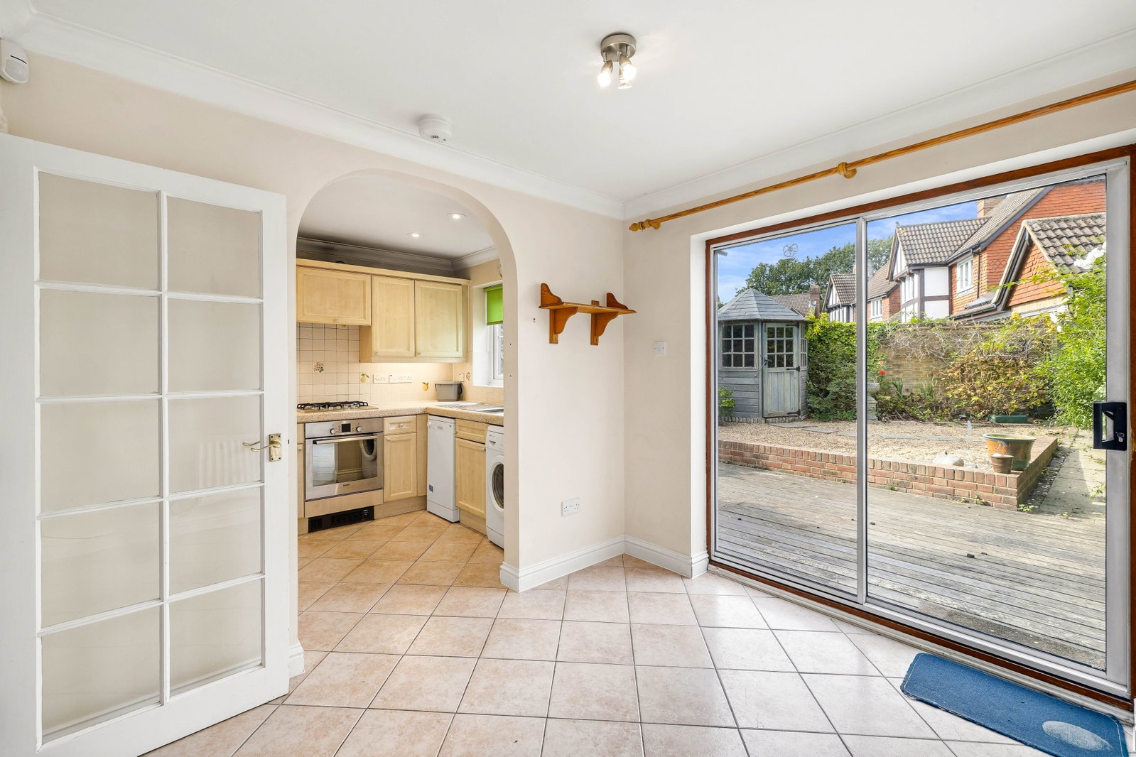 Semi Detached House for sale in Lingfield, Lincolns Mead, Lingfield
