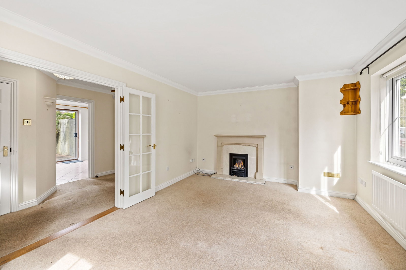 Semi Detached House for sale in Lingfield, Lincolns Mead, Lingfield