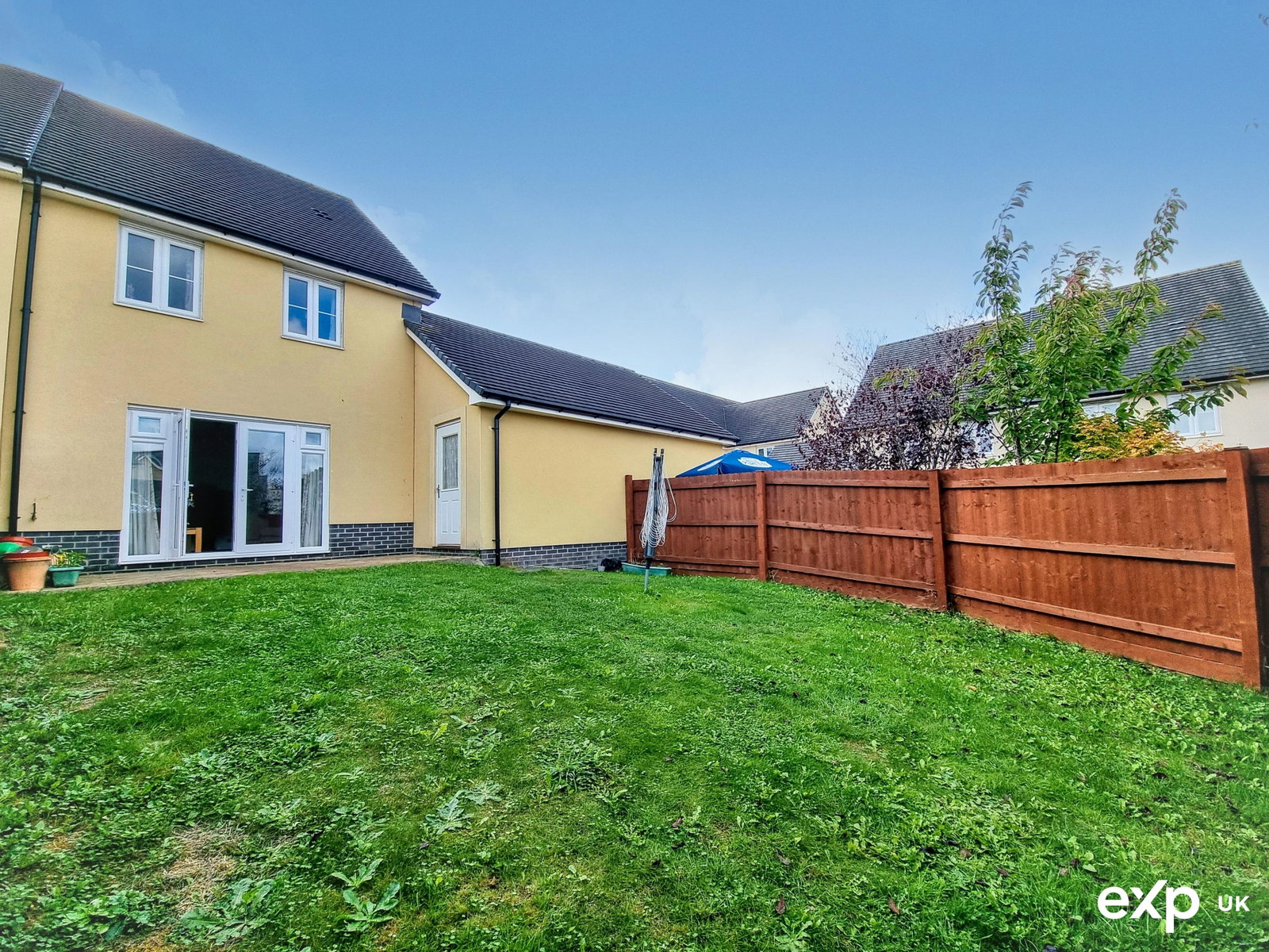 Semi Detached House for sale in Newton Abbot, Capra Close, Newton Abbot, TQ12 4FL