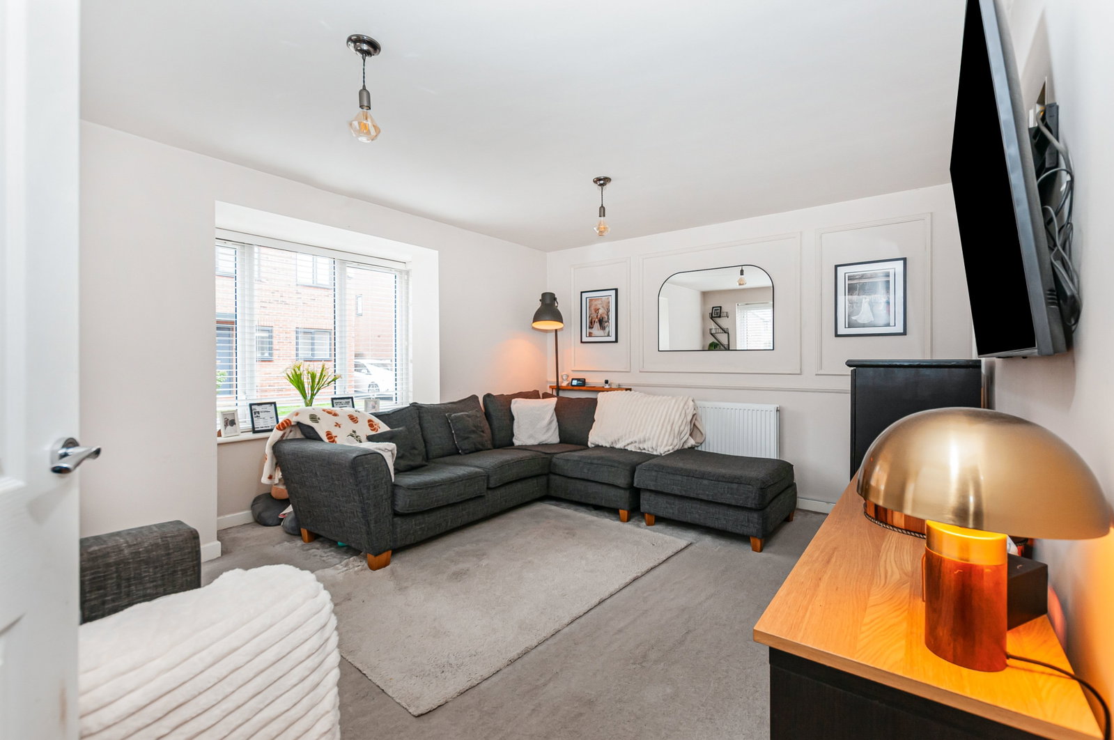 Semi Detached House for sale in Hull, Angel Place, Kingswood, Hull, East Riding of Yorkshire, HU7 3LT