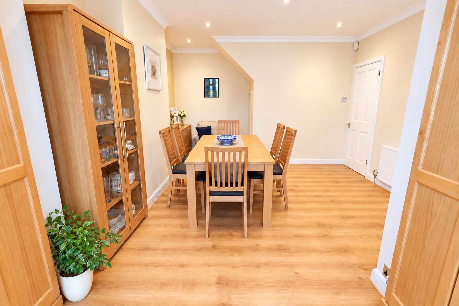 Semi Detached House for sale in Orpington, Nightingale Road, Petts Wood, Orpington, BR5 1BH