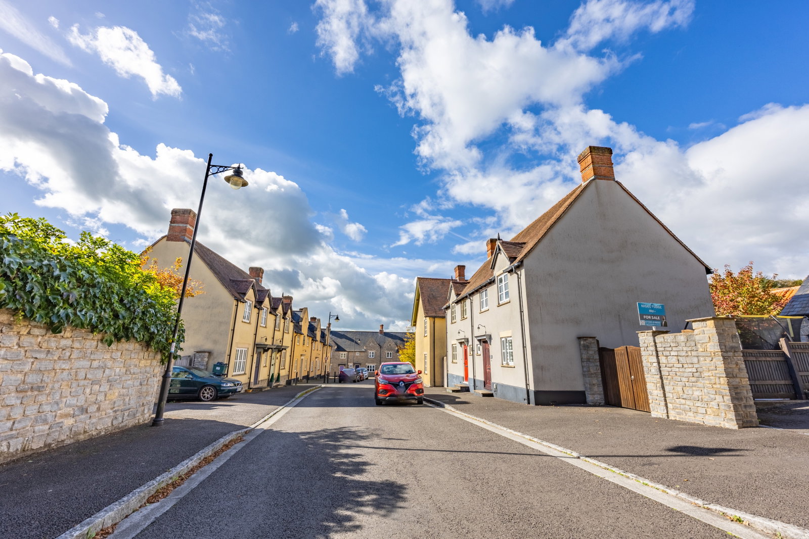 Semi Detached House for sale in Radstock, Blackberry Way, Midsomer Norton, Radstock, BA3 2RN, 1002 m²