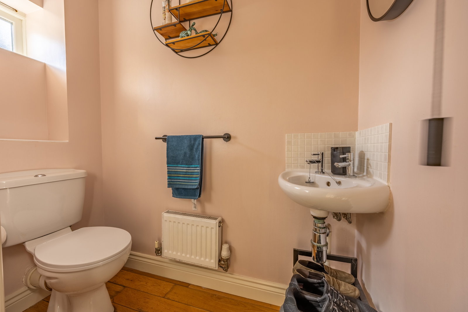 Semi Detached House for sale in Radstock, Blackberry Way, Midsomer Norton, Radstock, BA3 2RN, 1002 m²