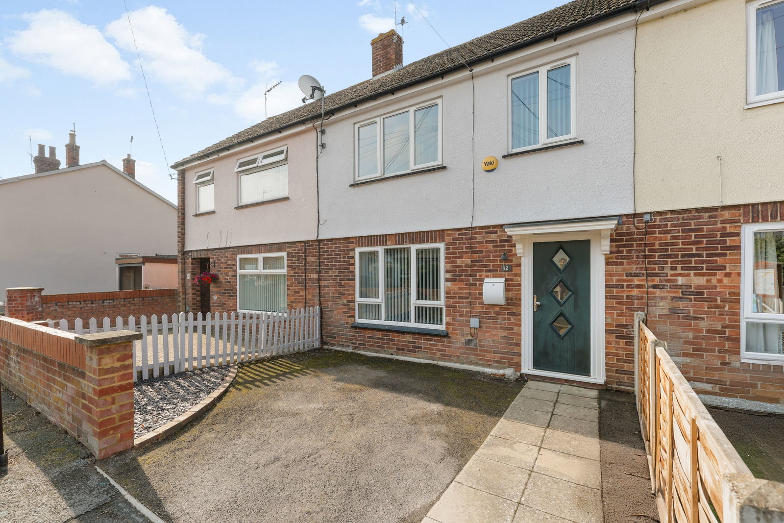 Terraced House for sale in Colchester, Chapel Street, Rowhedge, Colchester, CO5 7JS, 1010 m²