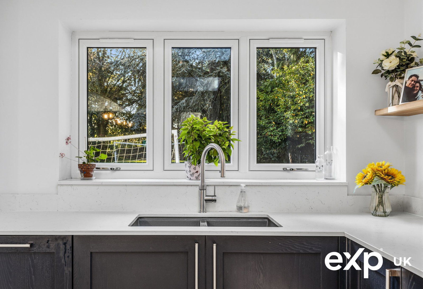 Detached House for sale in Nottingham, Kirk Lane, Ruddington, Nottingham, NG11 6NN, 2996 m²
