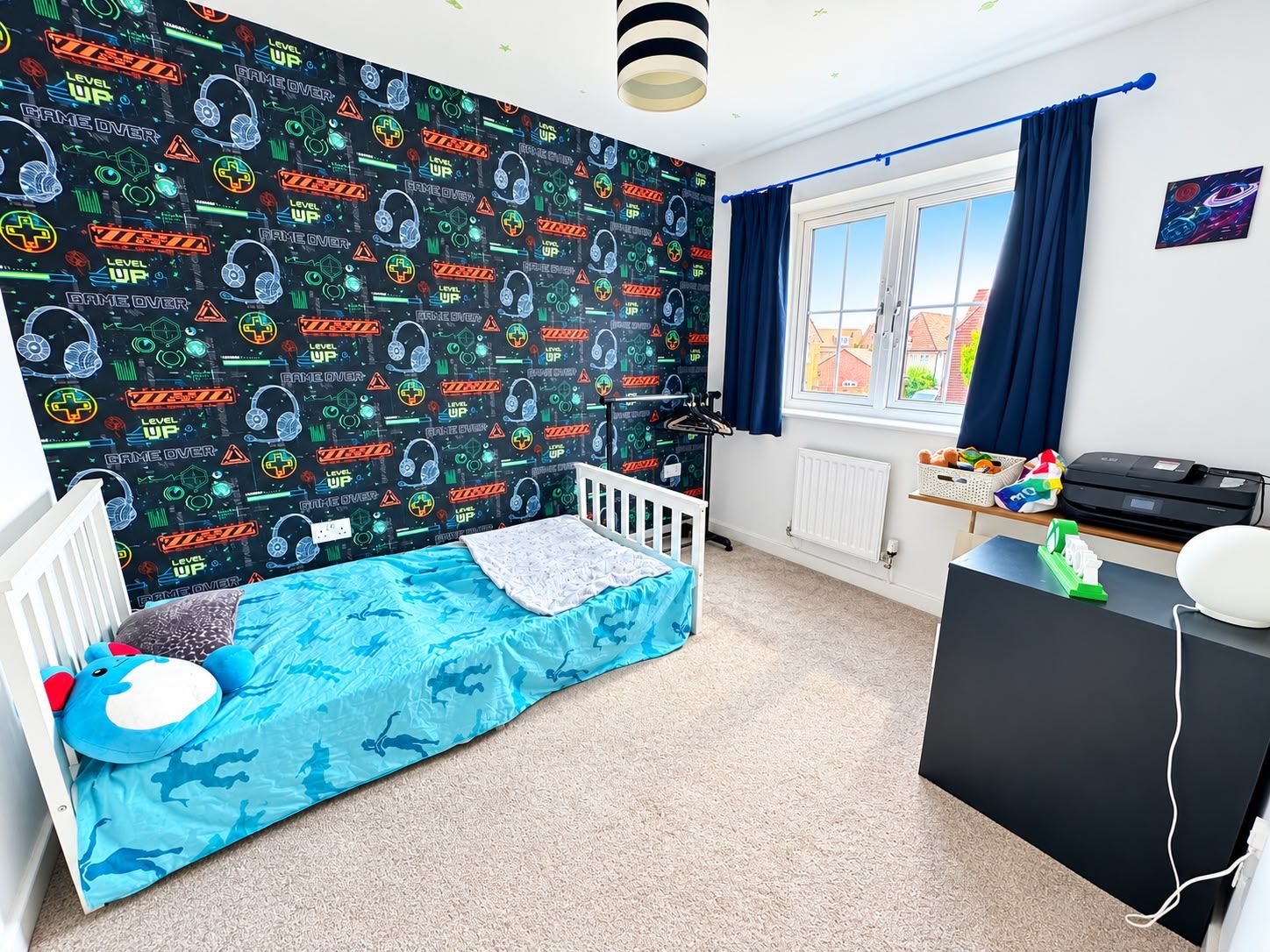 Town House for sale in Ashford, Brambling Avenue, Finberry, Ashford, TN25