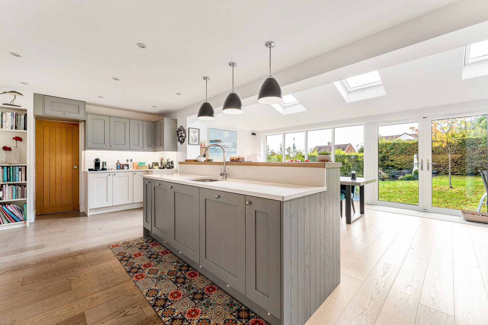 Detached House for sale in Salisbury, Harnwood Road, Salisbury, SP2, 2190 m²