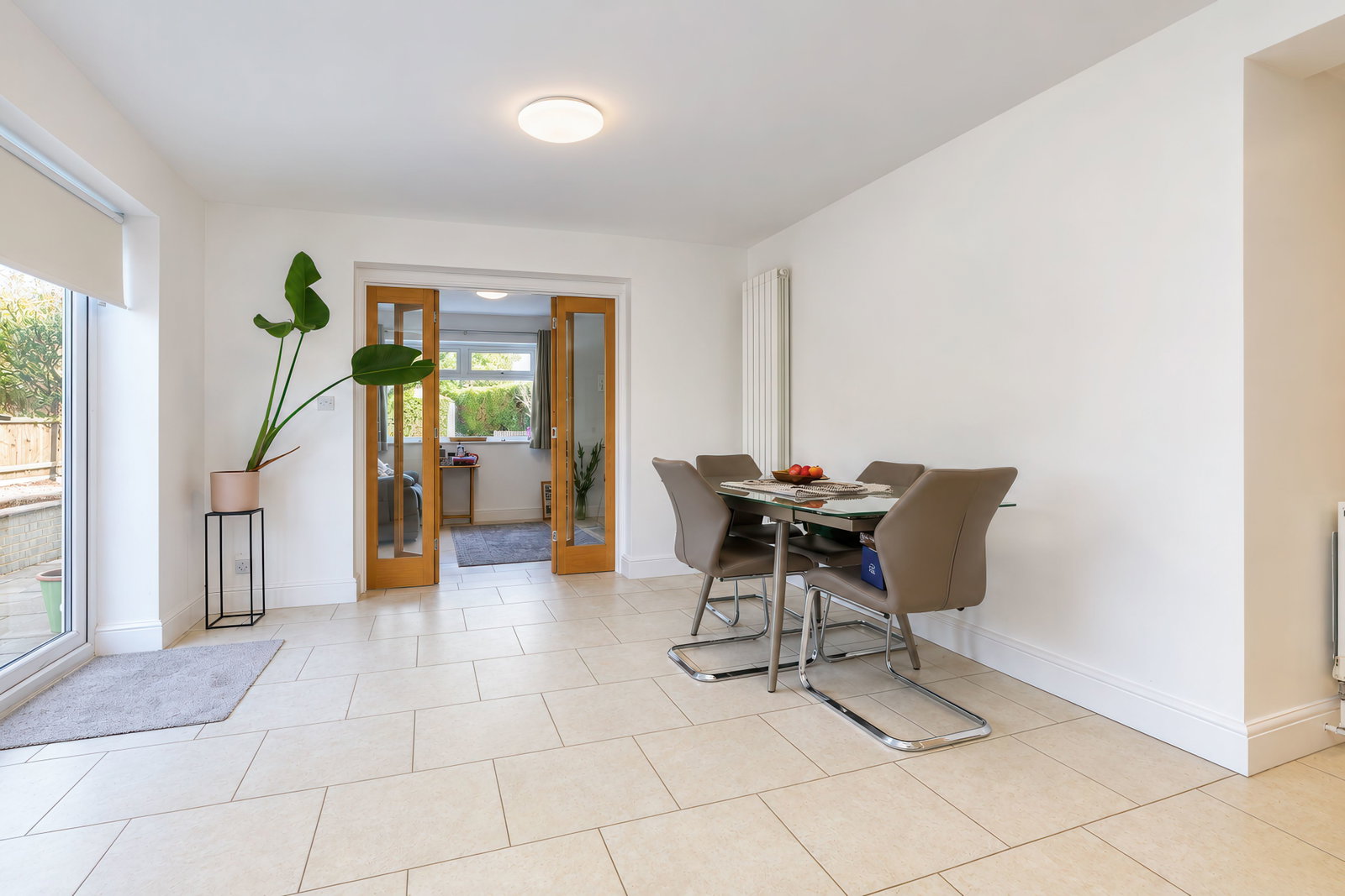 Detached House for sale in Huntingdon, Bramley Grove, Bluntisham, Huntingdon, PE28 3XG, 2155 m²