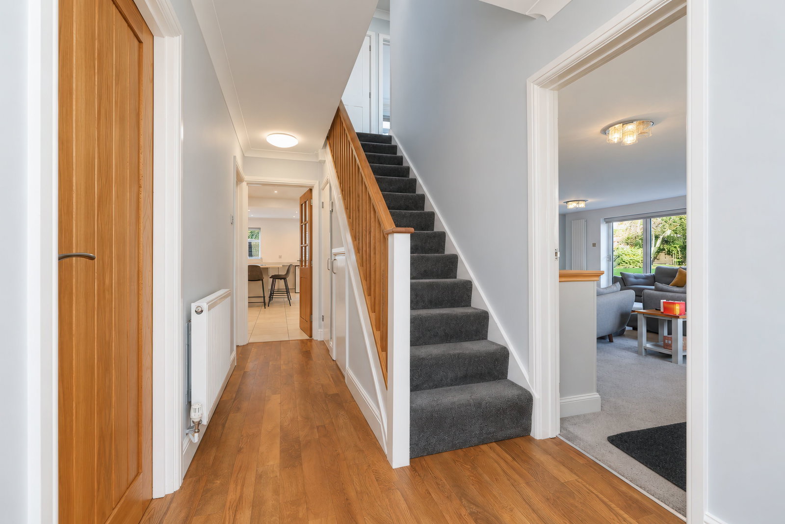 Detached House for sale in Huntingdon, Bramley Grove, Bluntisham, Huntingdon, PE28 3XG, 2155 m²