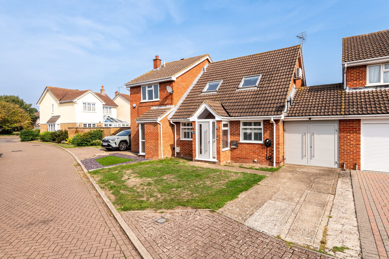 Semi Detached House for sale in Sittingbourne, Cardine Close, Sittingbourne, ME10 2HY