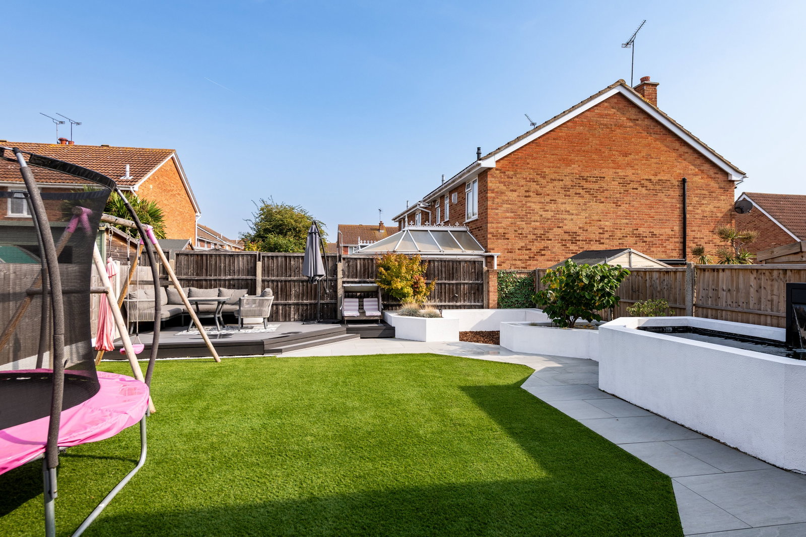 Semi Detached House for sale in Sittingbourne, Cardine Close, Sittingbourne, ME10 2HY
