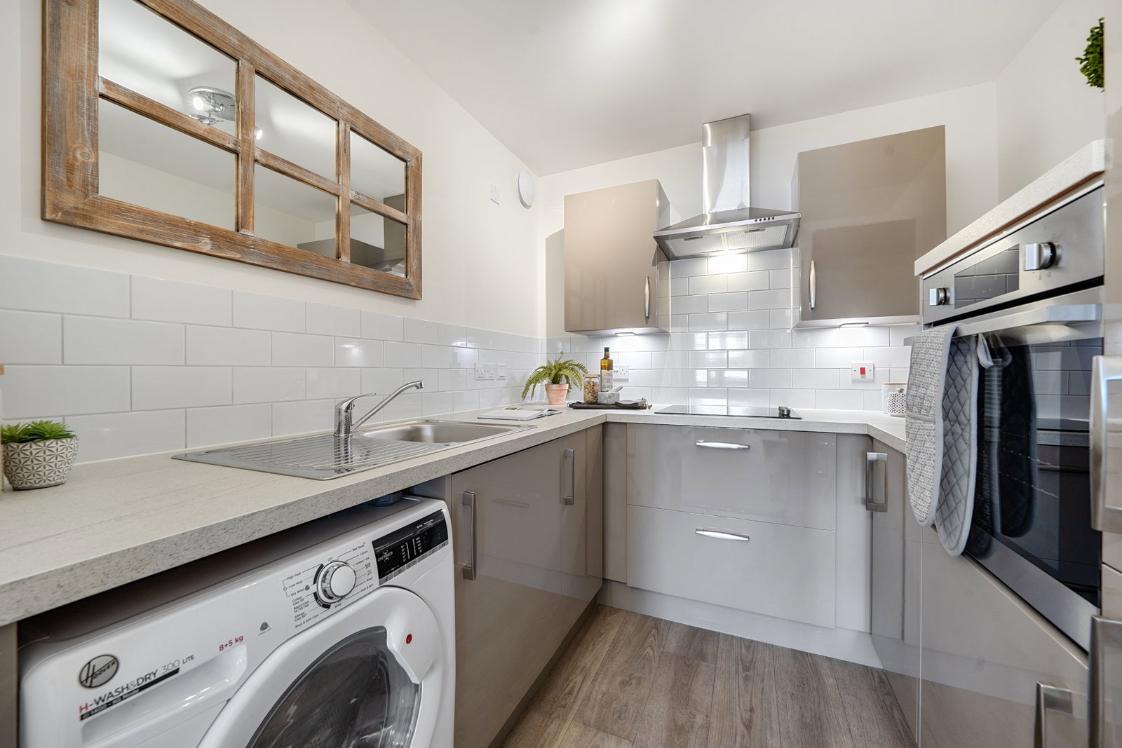 Apartment for sale in Birmingham, High Meadow Rd, Birmingham, B38 9FS