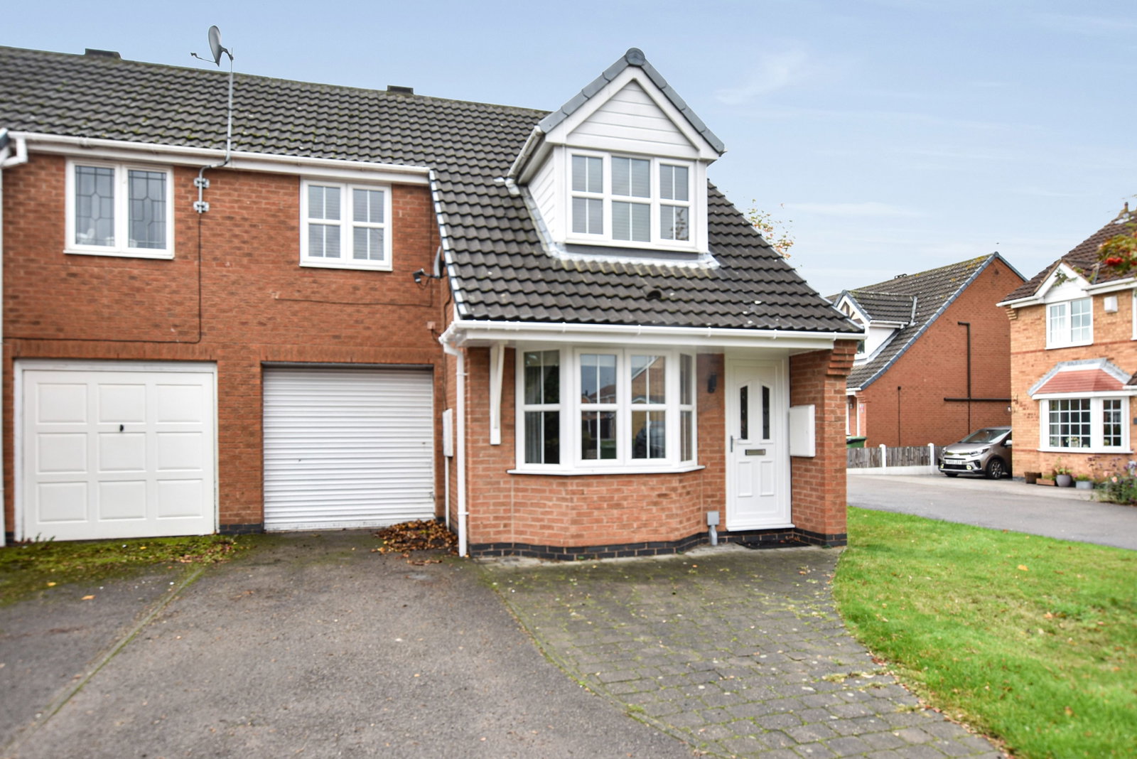 Semi Detached House for sale in Normanton, Shaw Rise, NORMANTON, Wakefield WF6