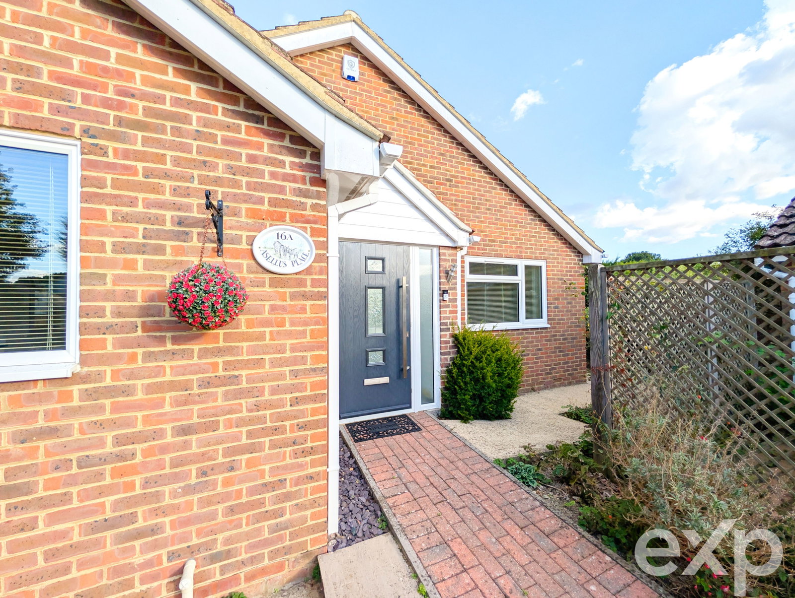 Bungalow for sale in Maidstone, Elder Close, Kingswood, Maidstone, ME17 3PR, 1249 m²
