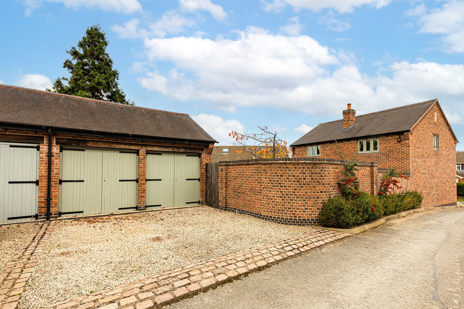 Detached House for sale in Nuneaton, Main Street, Barton in the Beans, 1817 m²