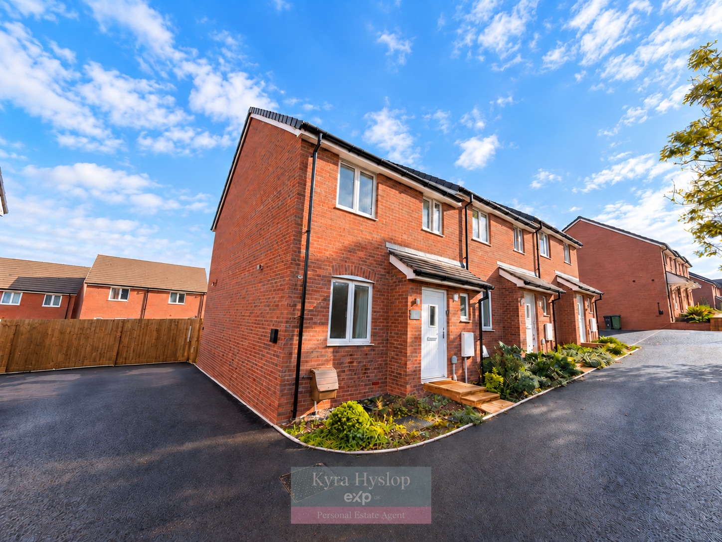 Semi Detached House for sale in Exeter, Nickleby Road, Exeter, EX2 8WJ