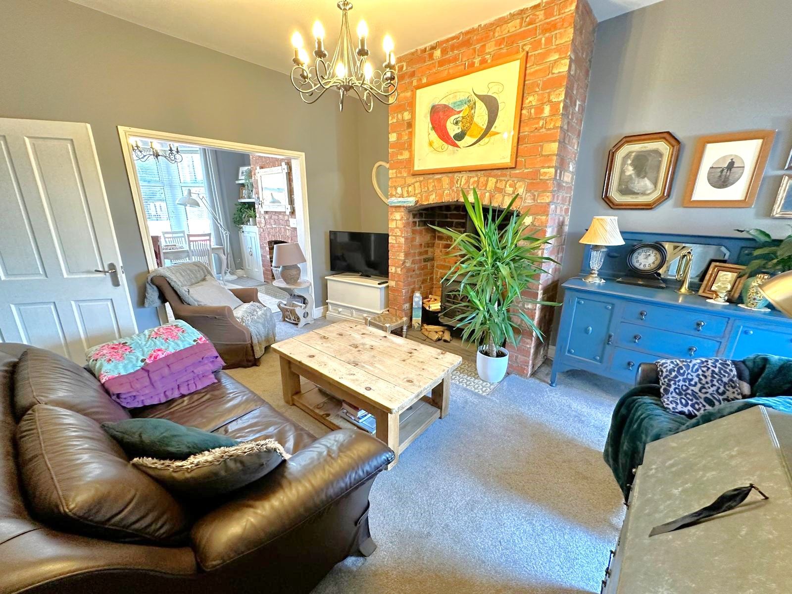 Terraced House for sale in Preston, Garstang Road North, Wesham, Preston, PR4 3DD, 937 m²