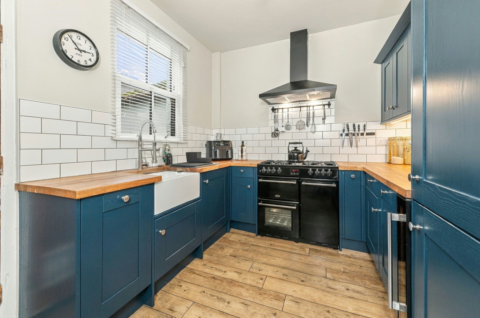 End Of Terrace House for sale in Leeds, Sandbed Lane, Leeds, LS15 8JH