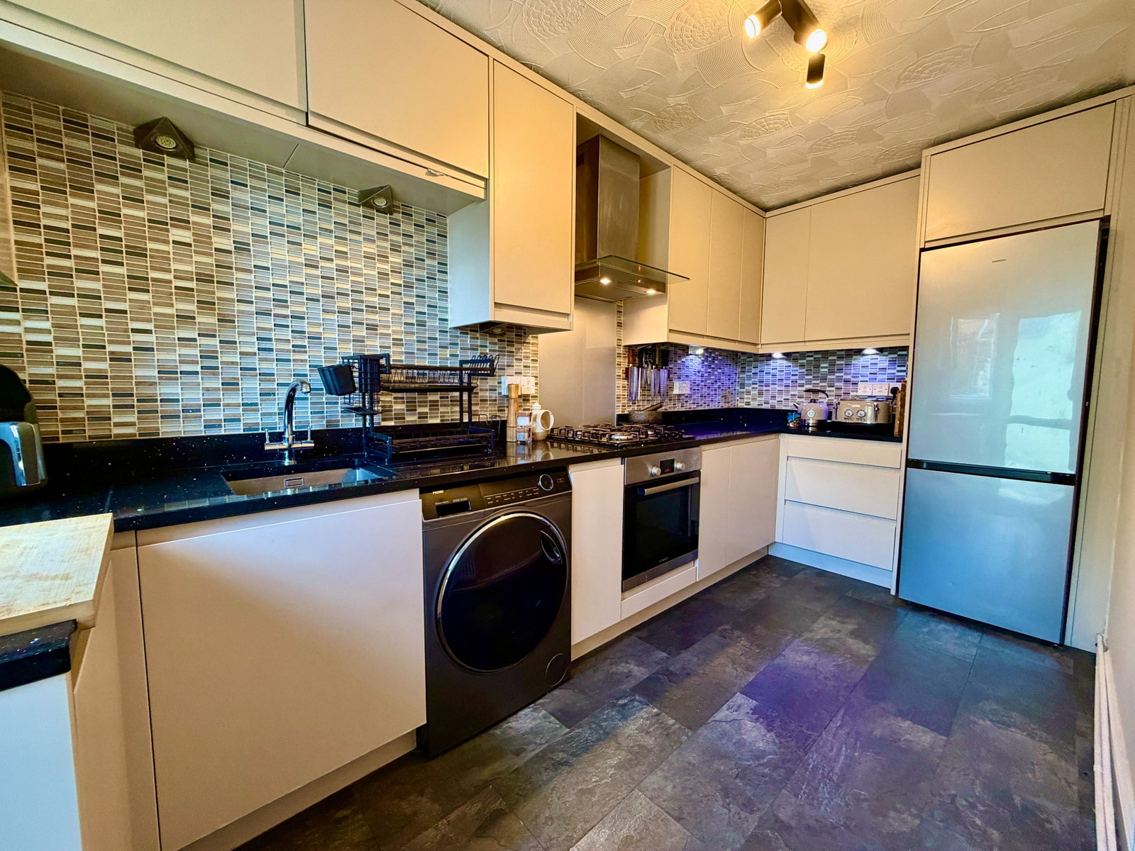 End Of Terrace House for sale in Newport, Tynewydd Terrace, Newbridge, Newport, NP11 4LW