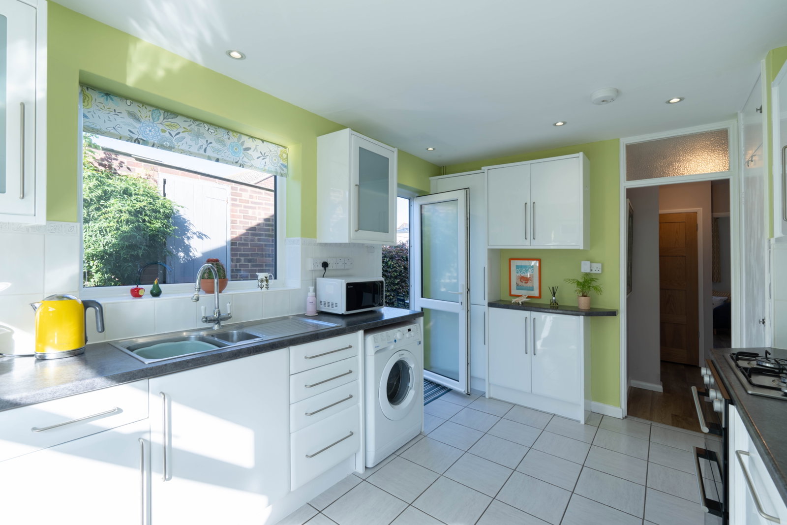 Semi Detached Bungalow for sale in Broadstairs, Davids Close, Broadstairs, CT10 1RD
