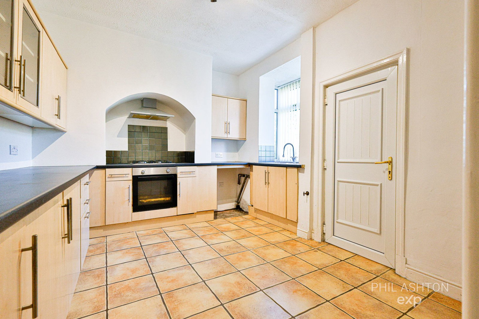 Terraced House for sale in Burnley, Higham Hall Road, Higham, Burnley, BB12 9AZ, 667 m²