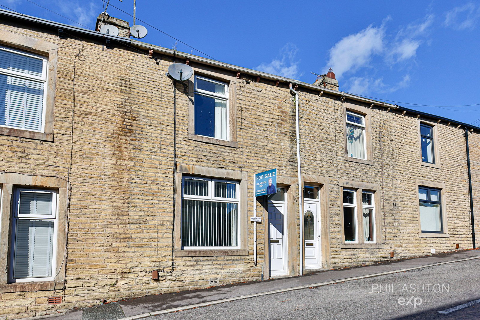 Terraced House for sale in Burnley, Higham Hall Road, Higham, Burnley, BB12 9AZ, 667 m²