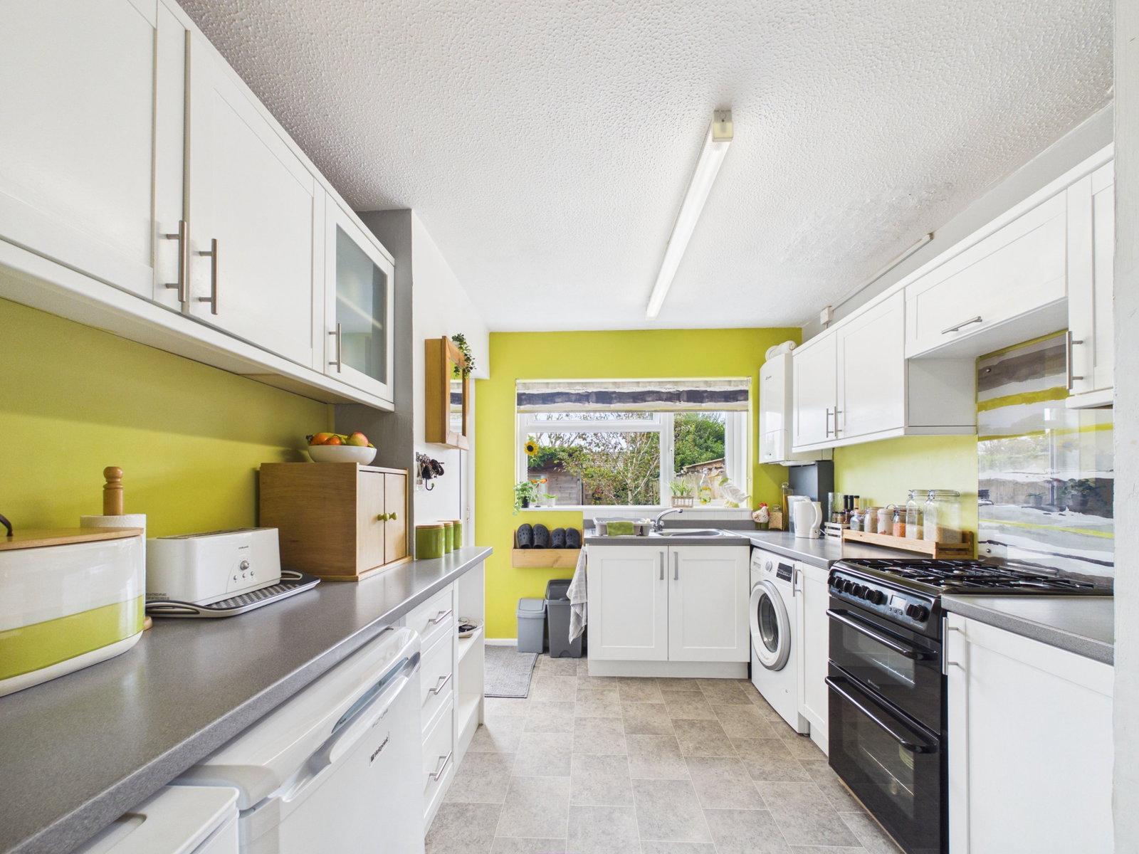 Terraced House for sale in Liskeard, Samuel Bone Close, Liskeard (Agent Reference - PM0522), 774 m²
