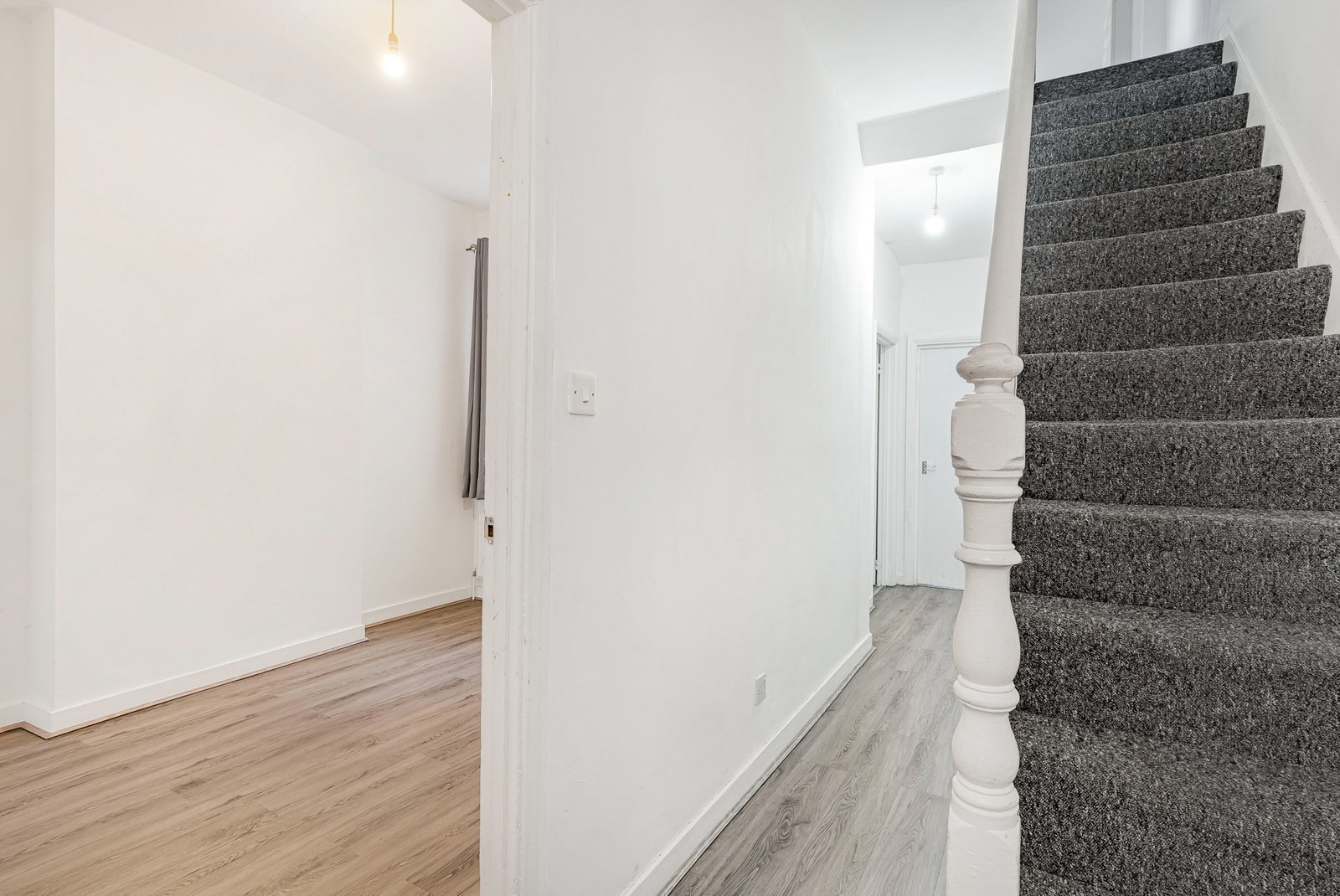 Terraced House for sale in London, Parish Lane, London, SE20, 1000 m²