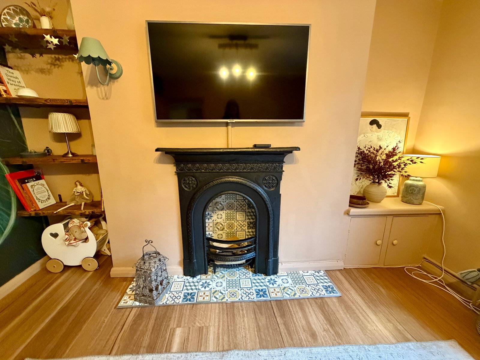 Terraced House for sale in Newport, Islwyn Road, Cross Keys, Newport, NP11 7QH