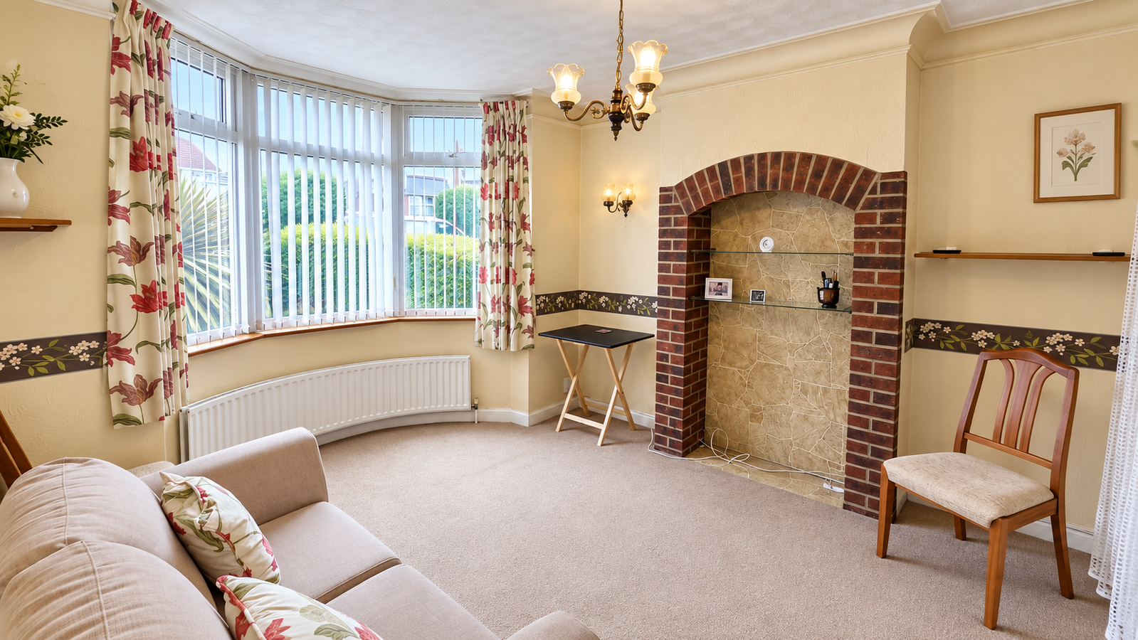 End Of Terrace House for sale in Gravesend, Barr Road, Gravesend, DA12 4DX