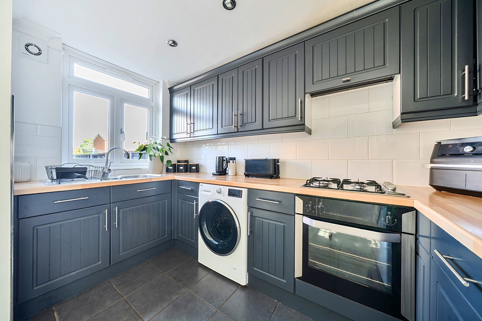 End Of Terrace House for sale in Bexley, Hanbury Walk, Bexley, DA5 2JQ, 92 m²