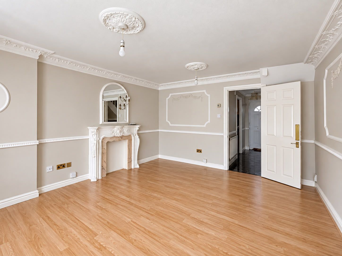 Terraced House for sale in Sittingbourne, Adisham Green, Sittingbourne, ME10 2SR