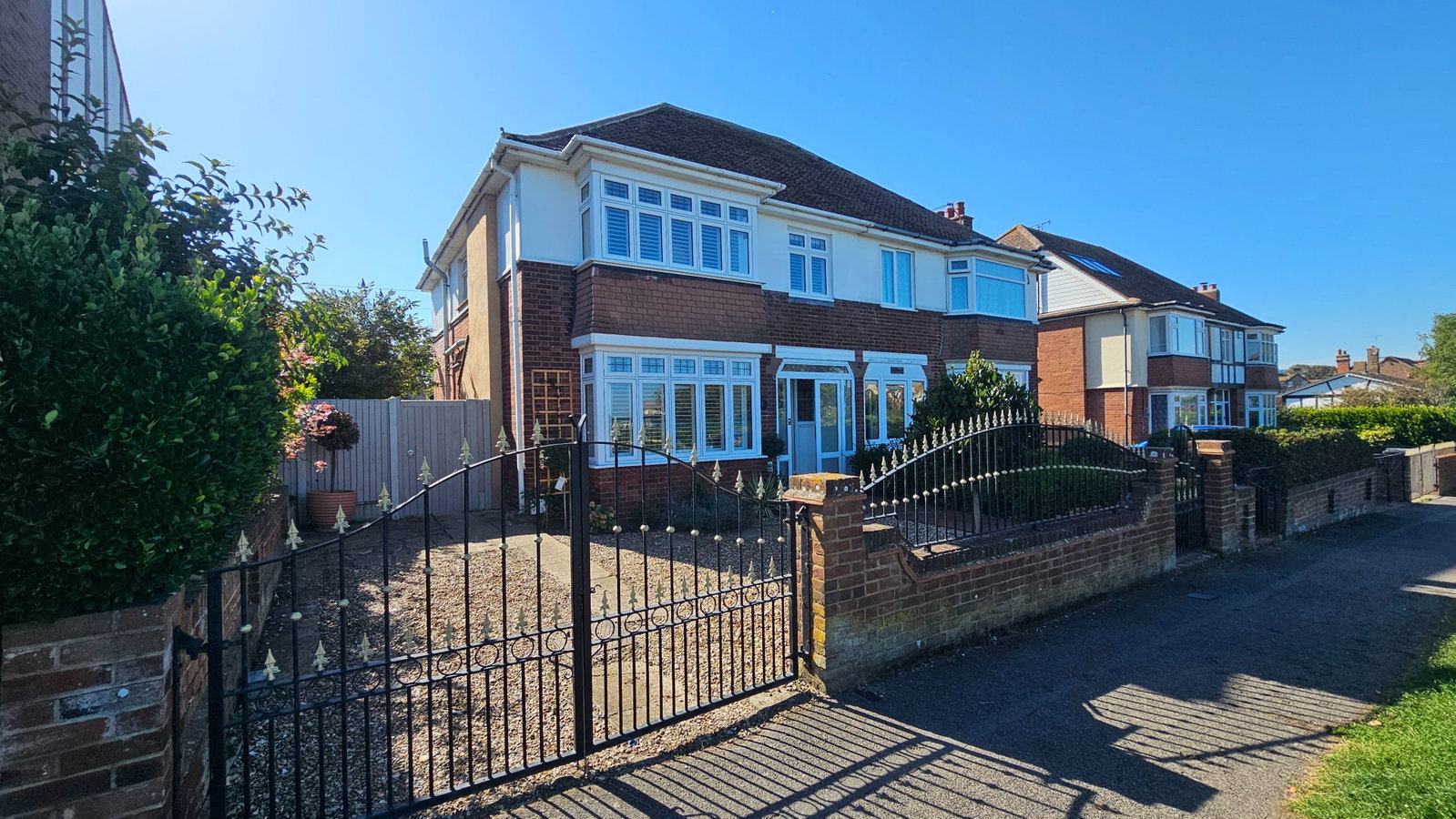 Semi Detached House for sale in Margate, Westbrook Avenue, Margate, CT9 5HS