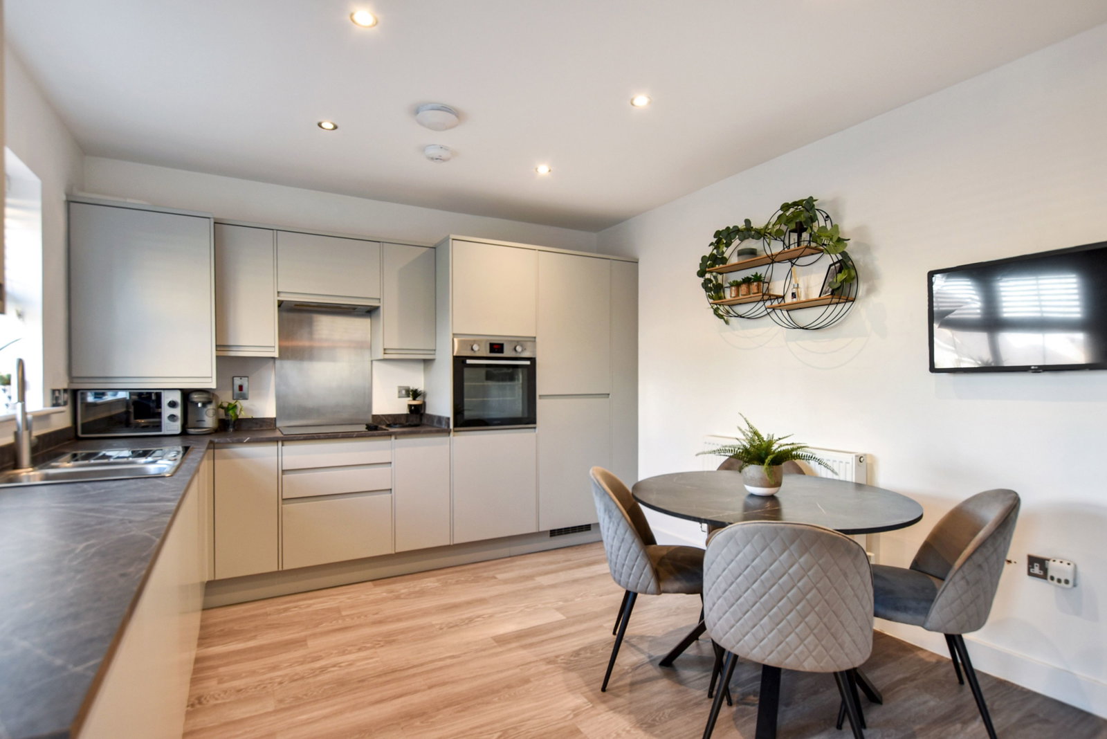Detached House for sale in Wakefield, Cooper Way, STANLEY, Wakefield WF3, 936 m²