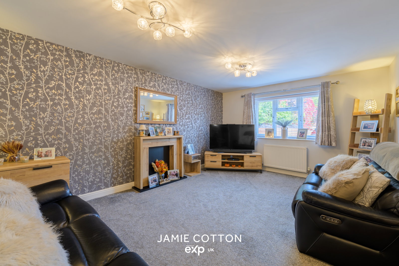 Detached House for sale in Halesowen, Ashbourne Ridge, Halesowen, B63 2BH, 1481 m²