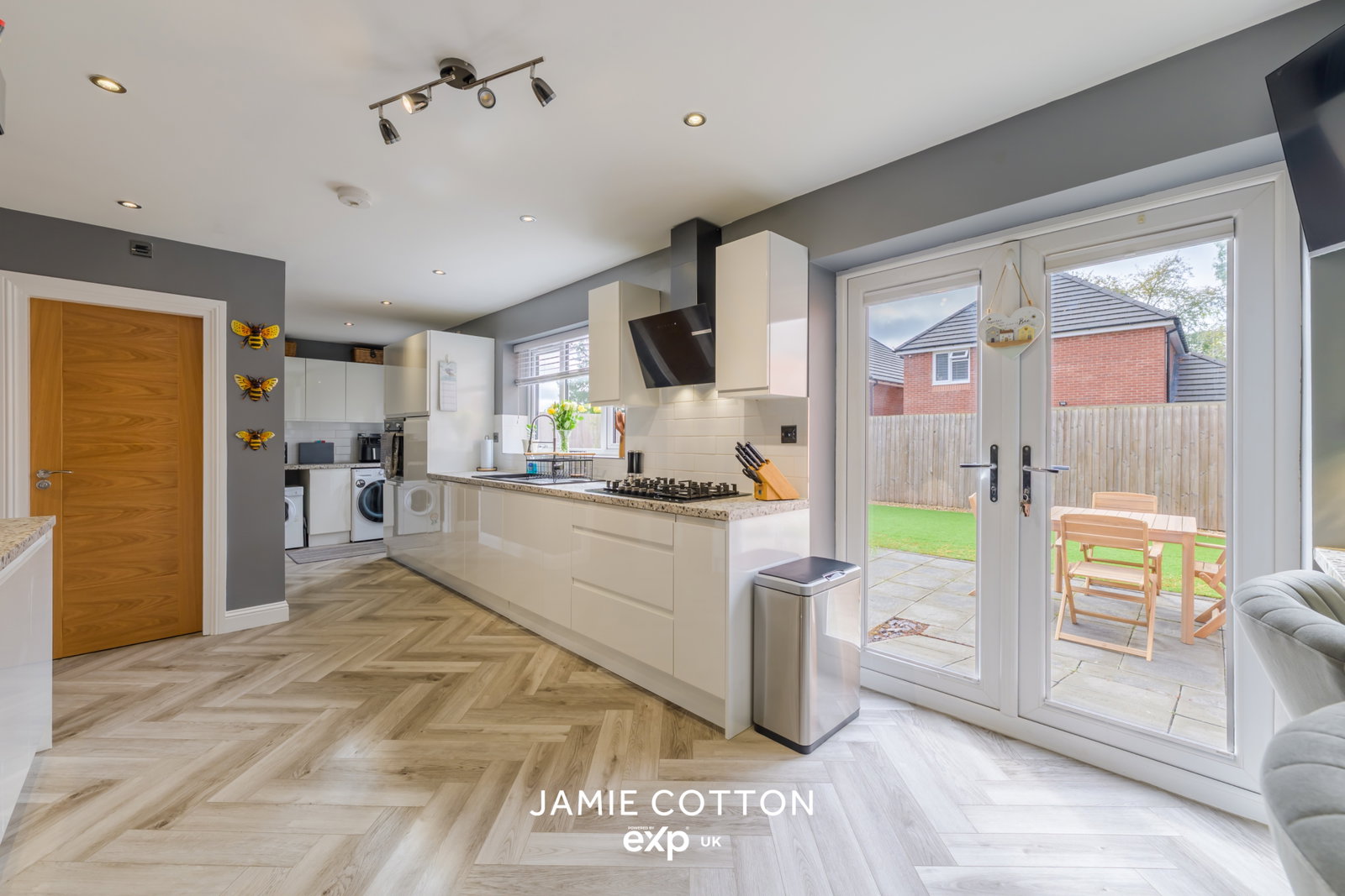 Detached House for sale in Halesowen, Ashbourne Ridge, Halesowen, B63 2BH, 1481 m²