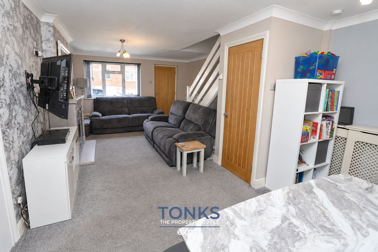 Semi Detached House for sale in Halesowen, Sandringham Road, Halesowen, B62 8TJ