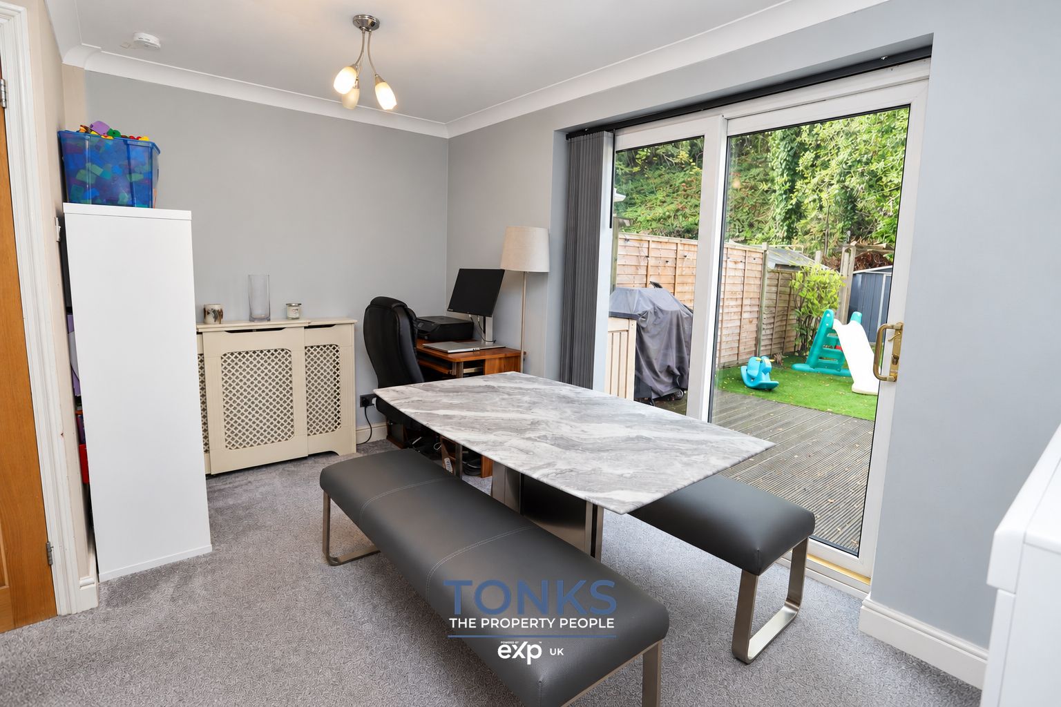 Semi Detached House for sale in Halesowen, Sandringham Road, Halesowen, B62 8TJ