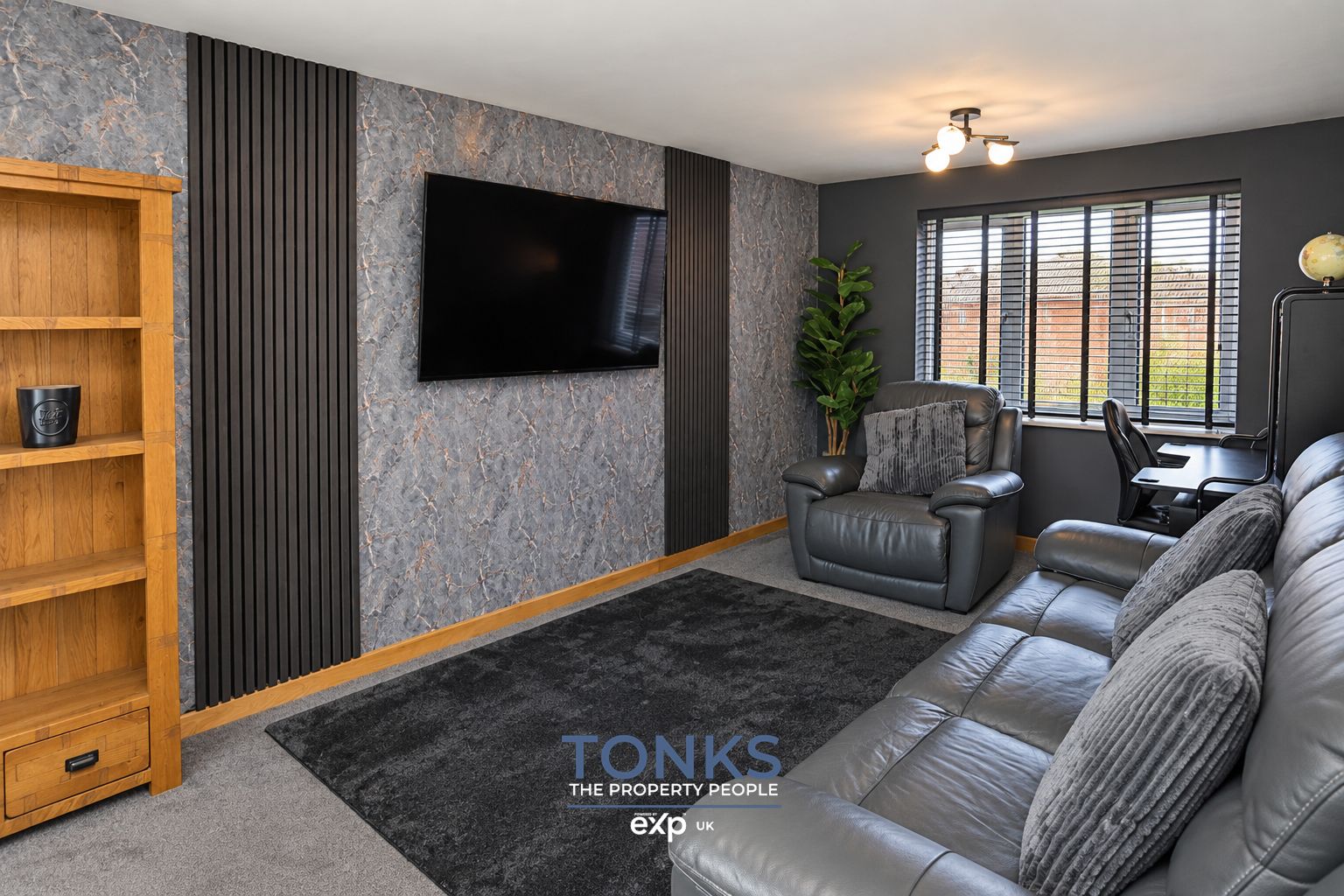 Semi Detached House for sale in Halesowen, Century Way, Halesowen, B63 2TQ