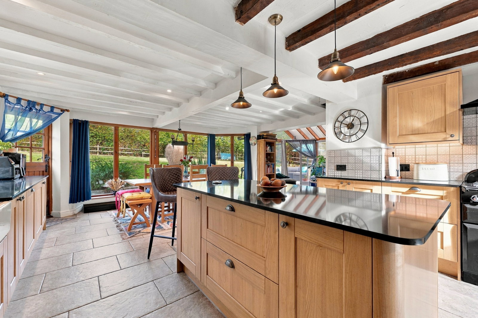 Barn Conversion for sale in Loughborough, Old Plough Barn, Town End Court, Main Street, West Leake, Loughborough, LE12 5RF, 2420 m²