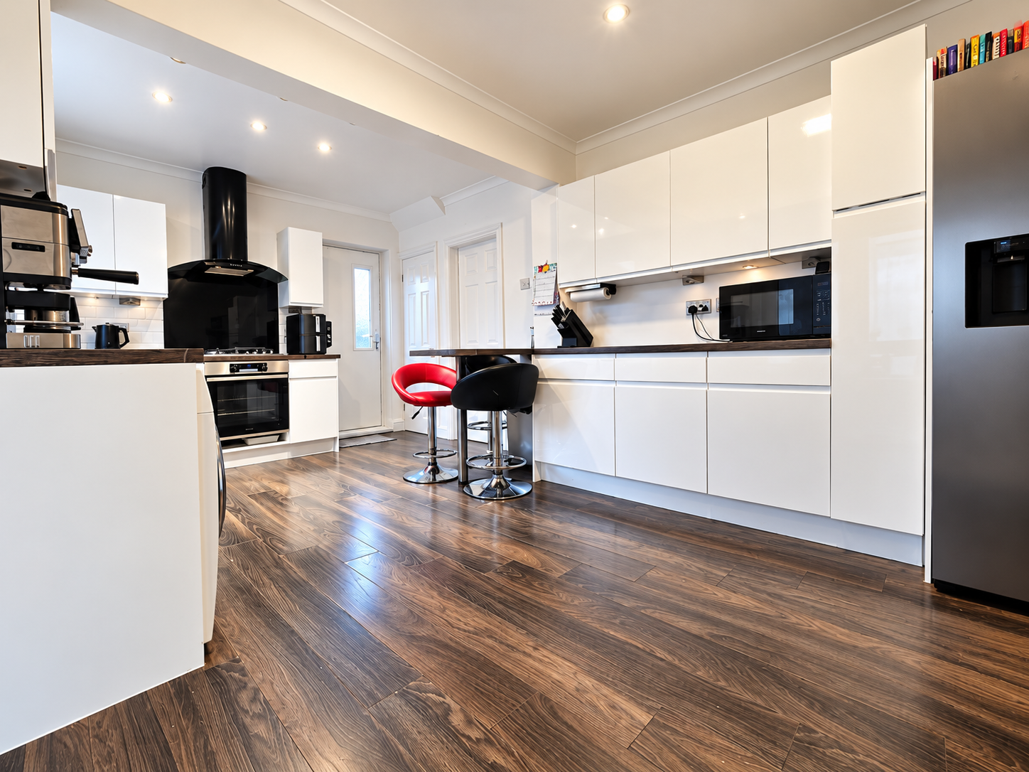 Semi Detached House for sale in Bradford, Weston Vale Road, Queensbury, Bradford, BD13 2HY