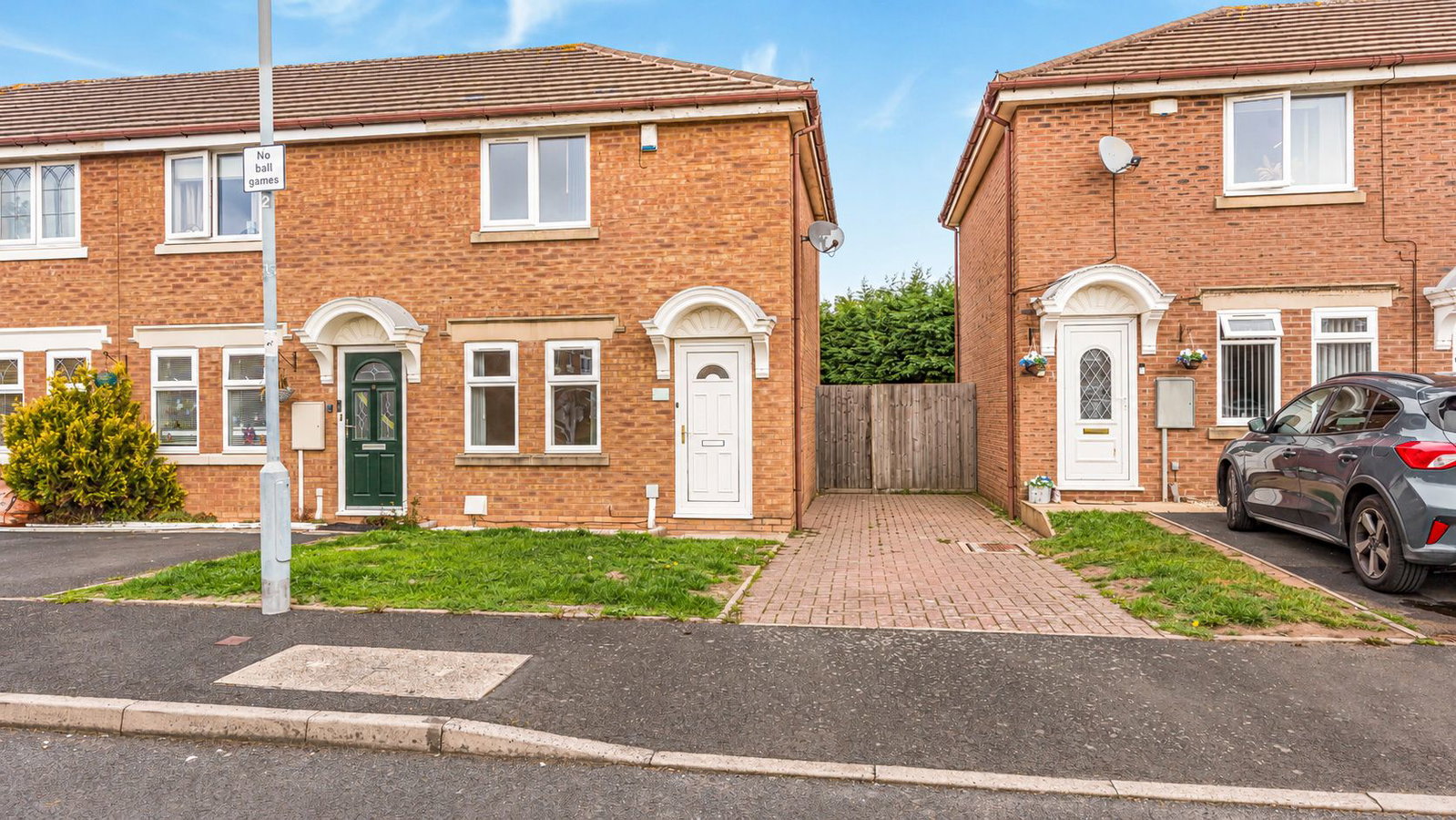 End Of Terrace House for sale in Birmingham, Brinklow Croft, Birmingham