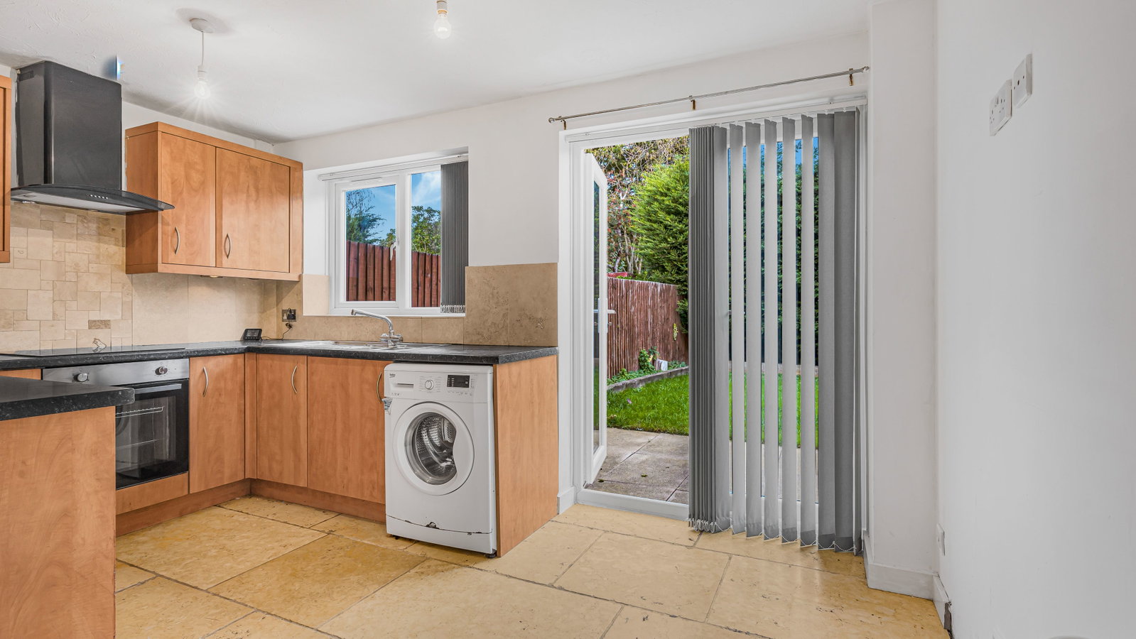 End Of Terrace House for sale in Birmingham, Brinklow Croft, Birmingham