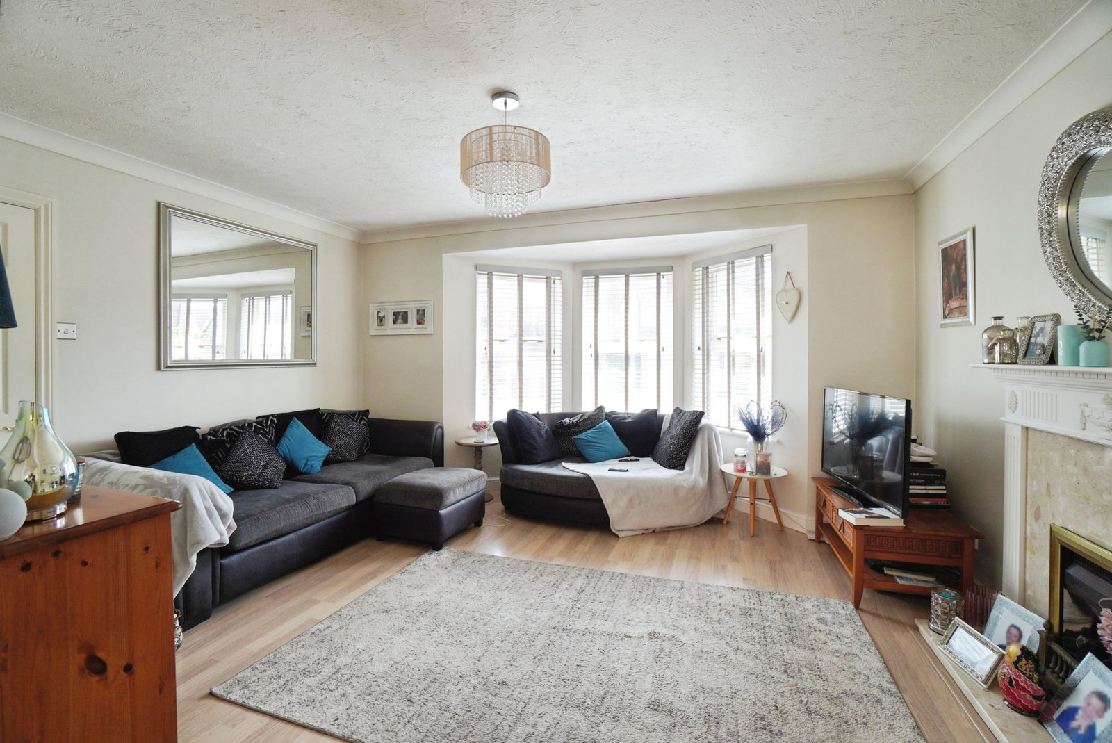Detached House for sale in Rochford, Spindle Beams, Rochford, SS4 1EH