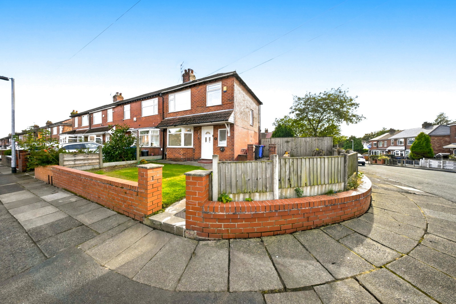 End Of Terrace House for sale in Manchester, Dearden Avenue, Little Hulton, Manchester, M38 9GH