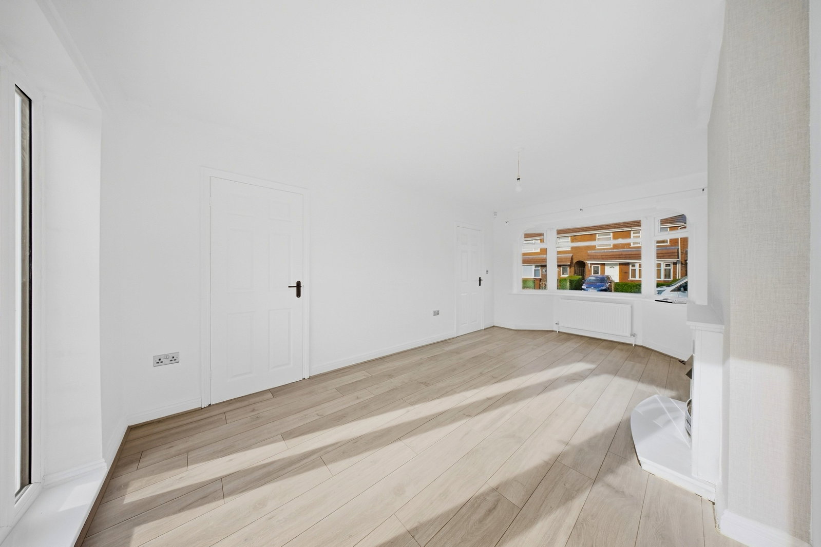 End Of Terrace House for sale in Manchester, Dearden Avenue, Little Hulton, Manchester, M38 9GH