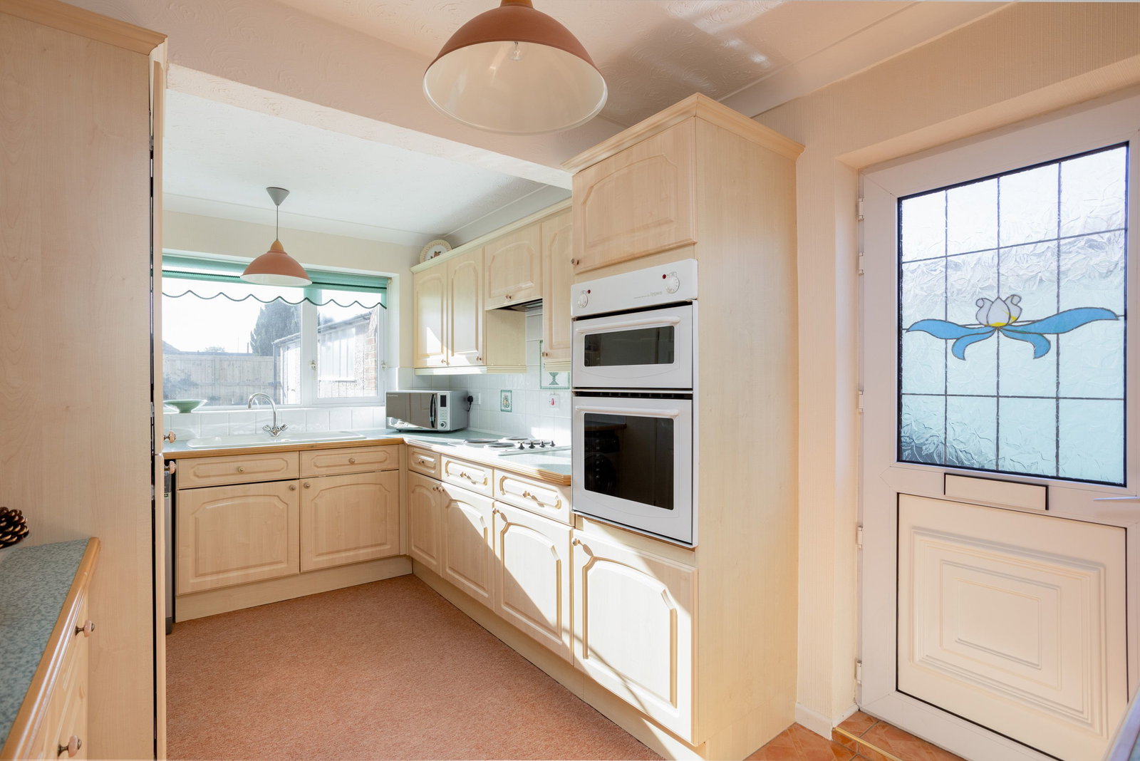 Semi Detached Bungalow for sale in York, Lyndale Avenue, York, YO10 3QB, 966 m²
