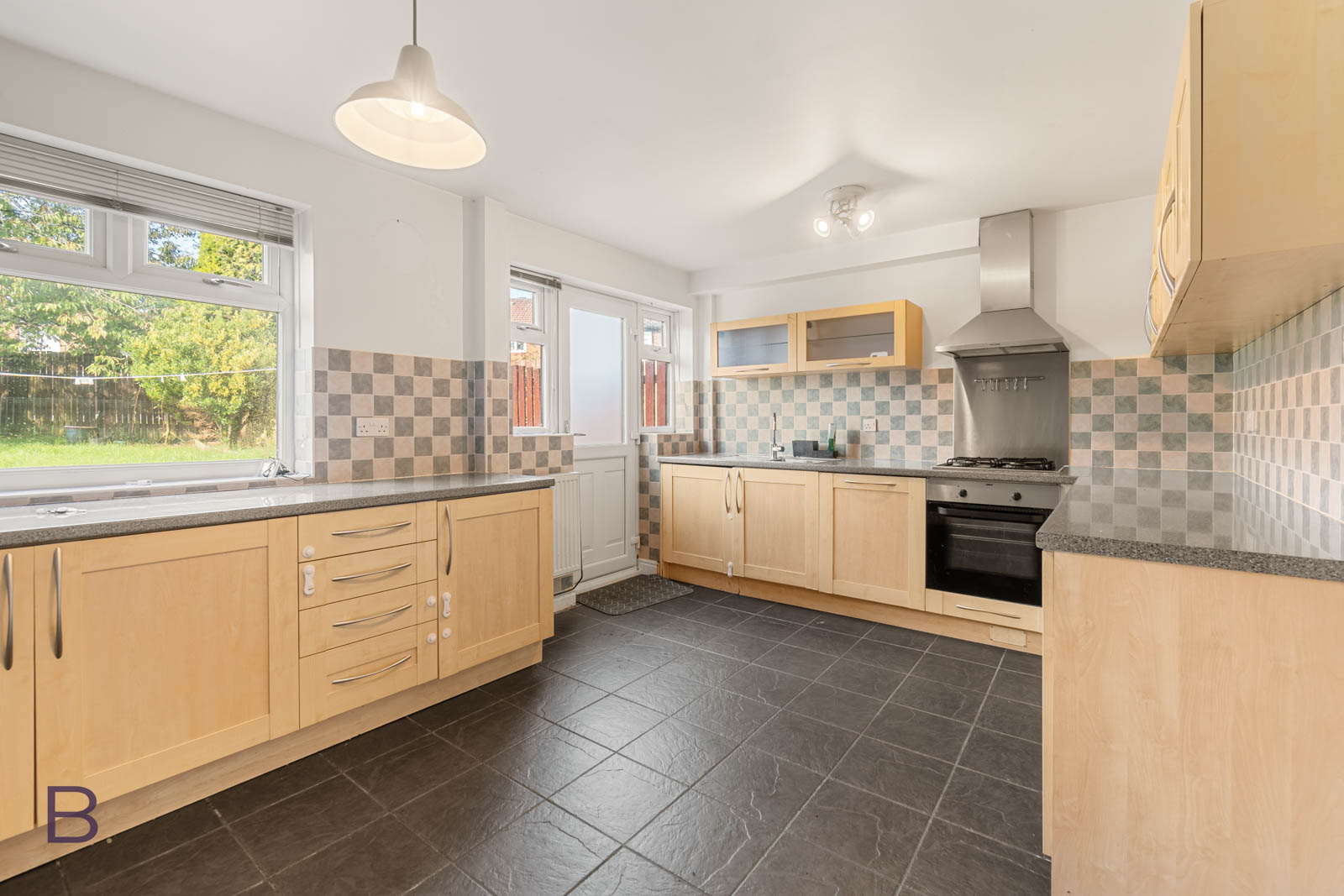 Semi Detached House for sale in Bradford, Penny Hill Drive, Clayton, Bradford, BD14 6NH, 753 m²